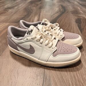 NIKE AIR JORDAN 1 RETRO LOW OG I SAIL OFF WHITE ATMOSPHERE GREY 10.5